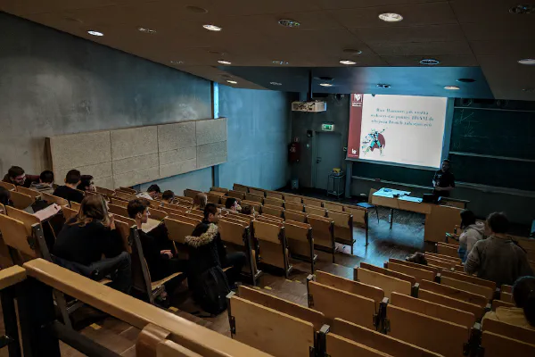 Bezpieczeństwo Po Godzinach